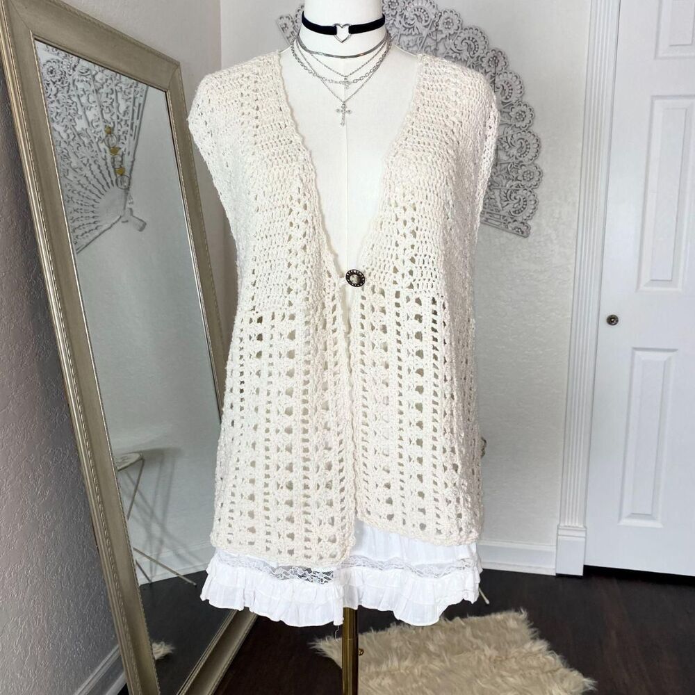 Source Unknown Cream Crochet Openwork Knit Vest